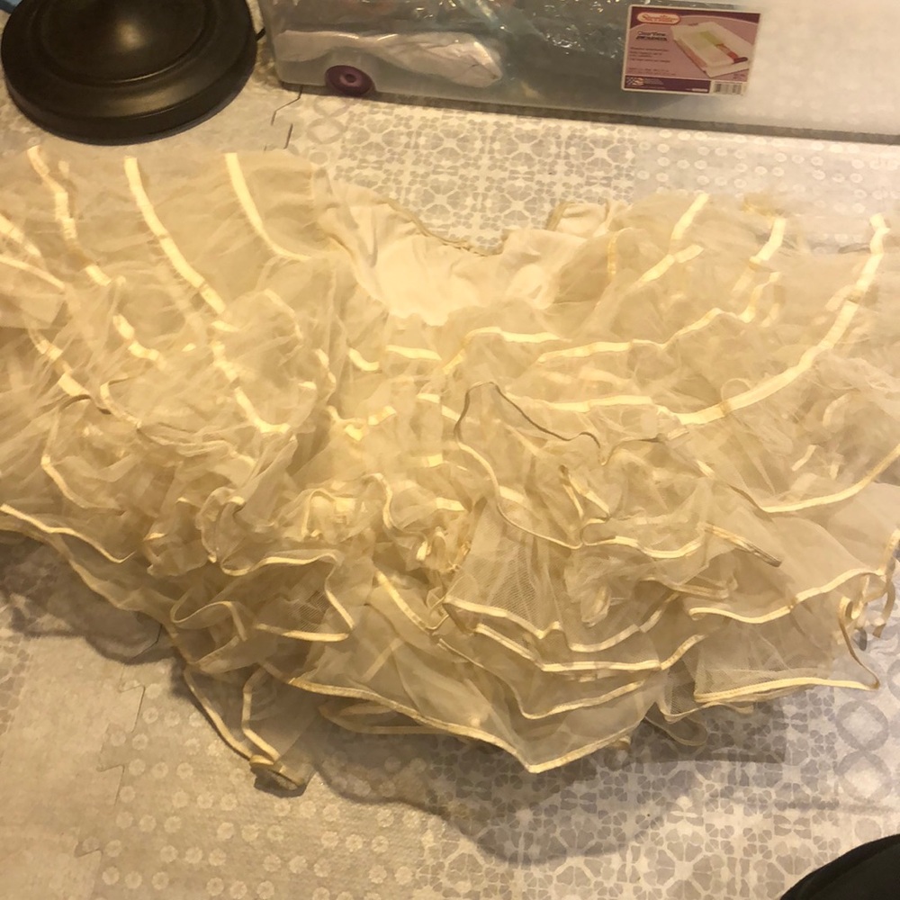 Tool skirt